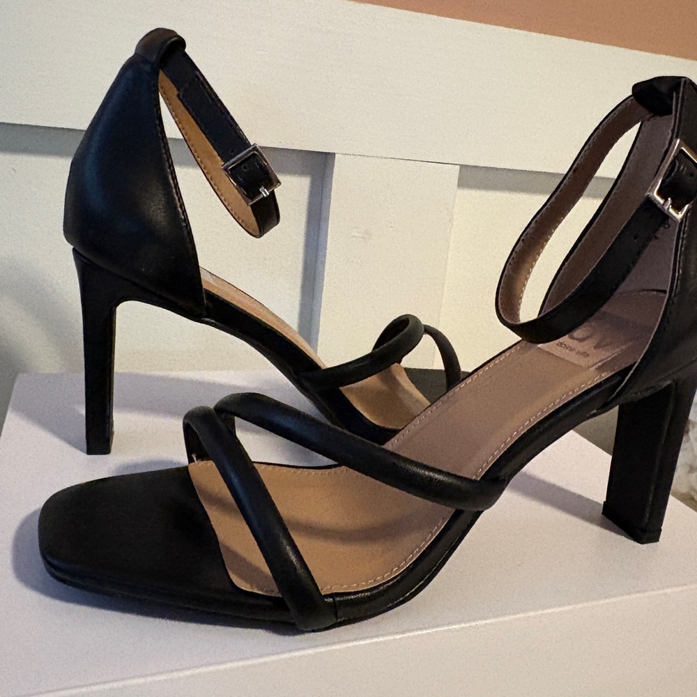 NEW DV Dolce Vita Heeled Sandal